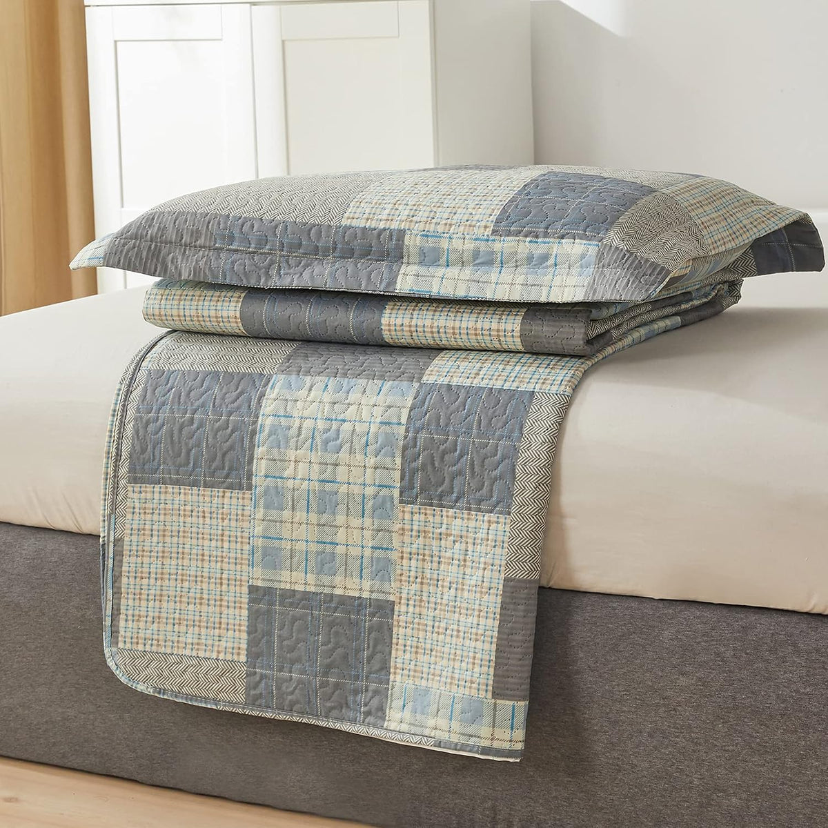 Grey Blue Yellow Bedding Plaid Quilt Full/Queen Size Summer Patchwork Quilts Lightweight Soft Breathable Check Bedspread Gingham Bedding Checker Pattern Coverlet Bed Cover Set Geometric Home Decor