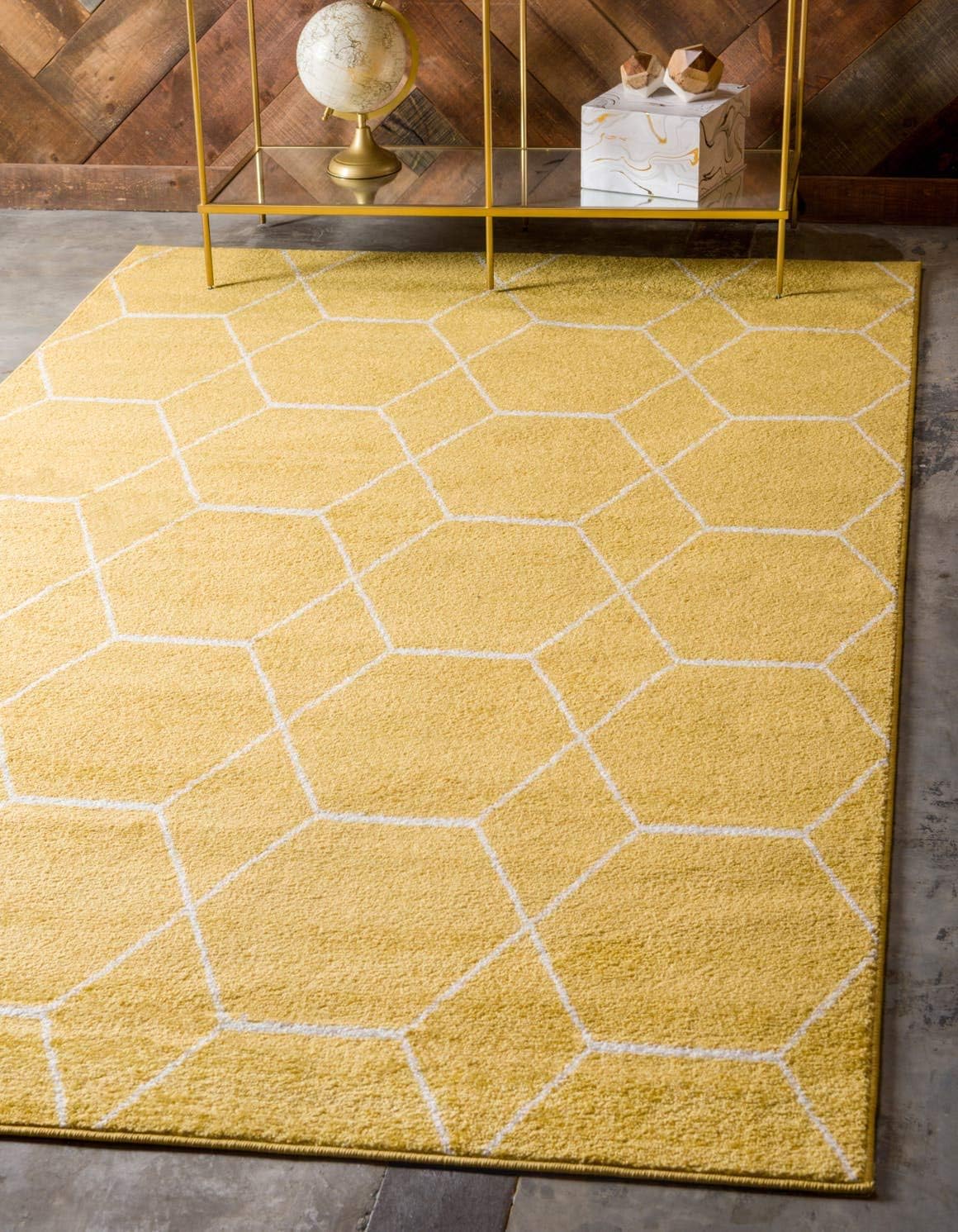 Trellis Frieze Collection Area Rug - Geometric (5' 1" x 8', Yellow/ Ivory)