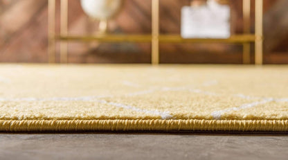 Trellis Frieze Collection Area Rug - Geometric (5' 1" x 8', Yellow/ Ivory)