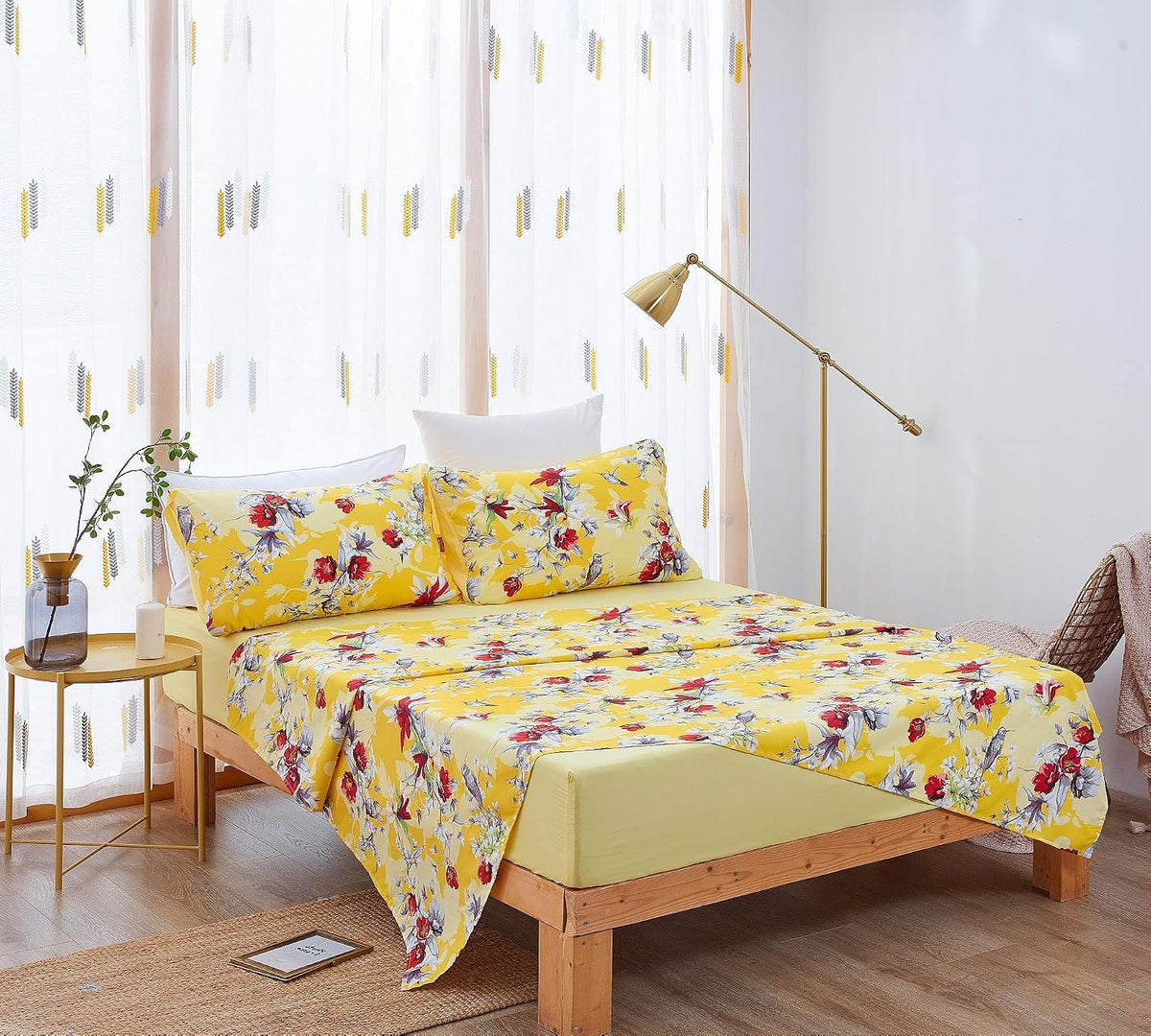 DaDa Bedding Yellow Floral Sheet Set, Queen 4 Piece Hummingbird Print