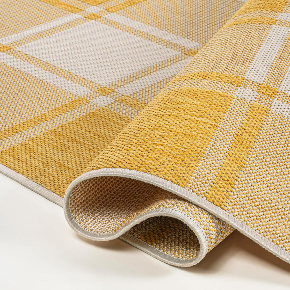Bold Gingham Indoor Outdoor Area Rug 3X5 Yellow/Cream, Sabine Traditional Farmhouse for Backyard, Patio, Porch, Easy-Cleaning, High Traffic, Pet-Friendly, Non-Shedding (TSN203C-3)