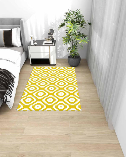Modern Abstract Square Yellow White Area Rug, Living Room & Bedroom Decor, Geometric Texture Plush Carpet 32x60in