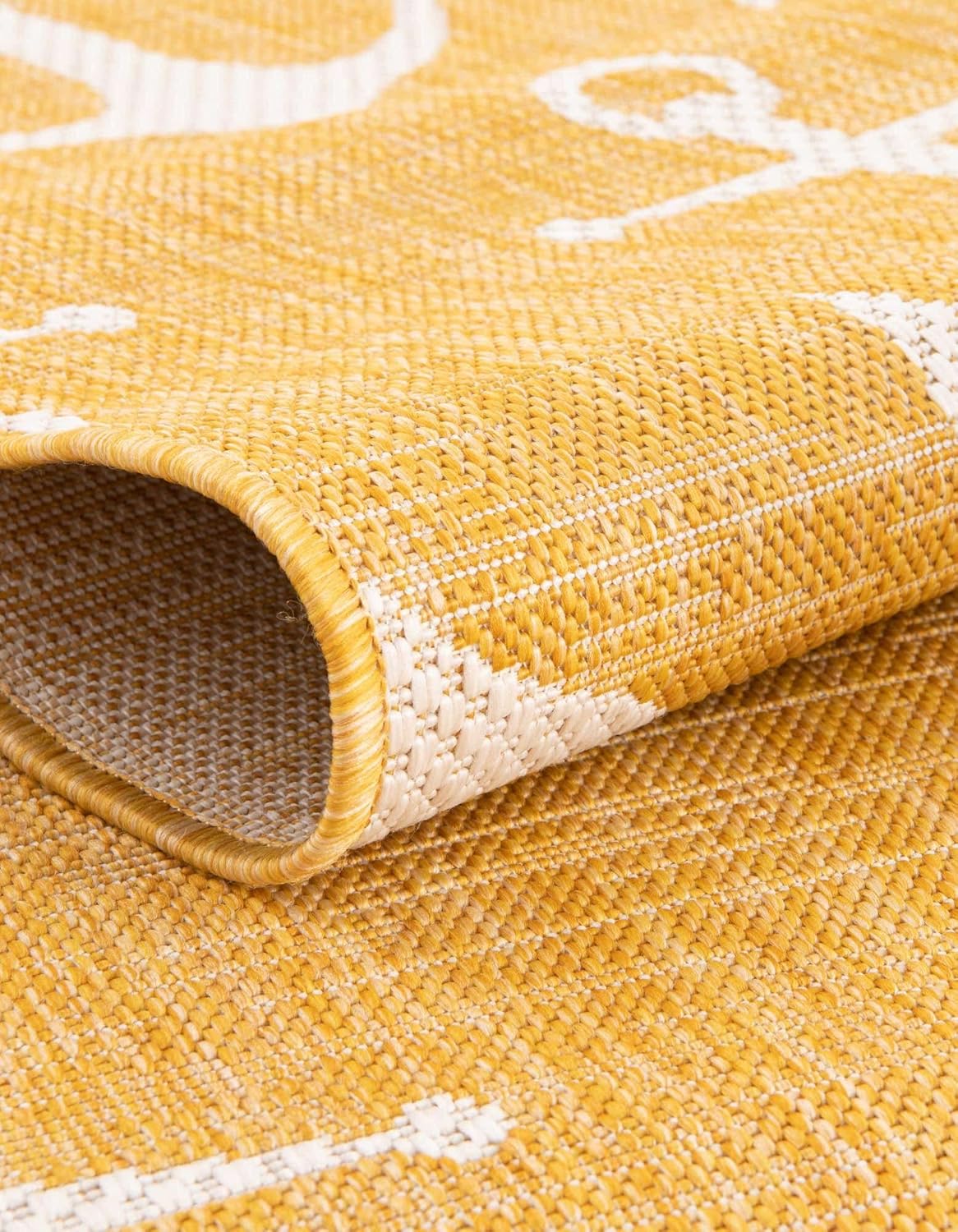Outdoor Coastal Collection Area Rug - Ahoy (3' 3" x 5' 3" Oval, Yellow)