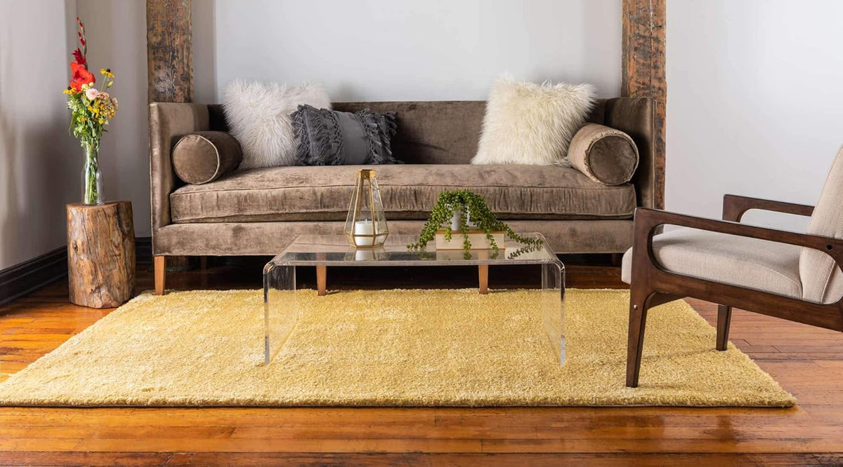 Solo Collection Area Rug - Calabasas (7' 10" x 10' Rectangle, Yellow)