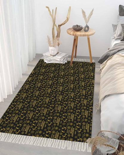 Christmas Black Area Rug 3x5ft Woven Runner Rug,Winter Xmas Yellow Snowflake Retro Washable Living Room Hallway Bedroom Kitchen Carpet with Tassels,Non-Shedding Indoor Throw Door Mat for Entryway