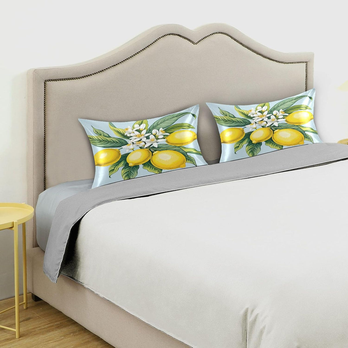 Yellow Lemons Satin Pillow Case Standard Size 20x26 in for Hair and Skin, Soft Pillowcase with Envelope Closure Machine Washable