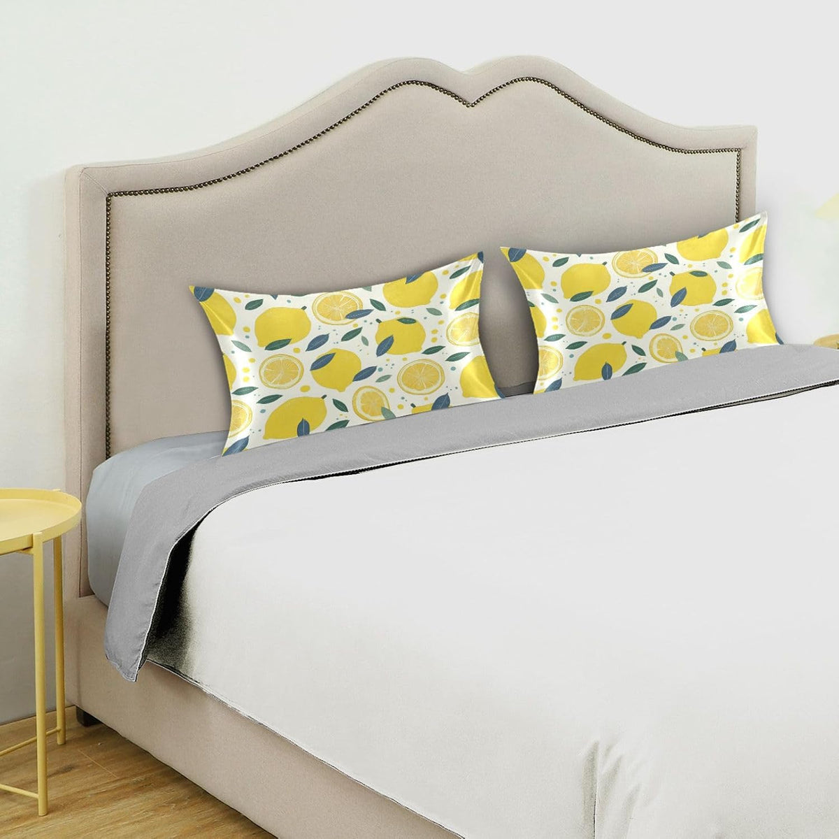 Lemon Slices Satin Pillowcase with Envelope Closure Yellow Standard Size Pillow Case, Silky Pillow Cover for Home Bedroom Sofa 20x26 in