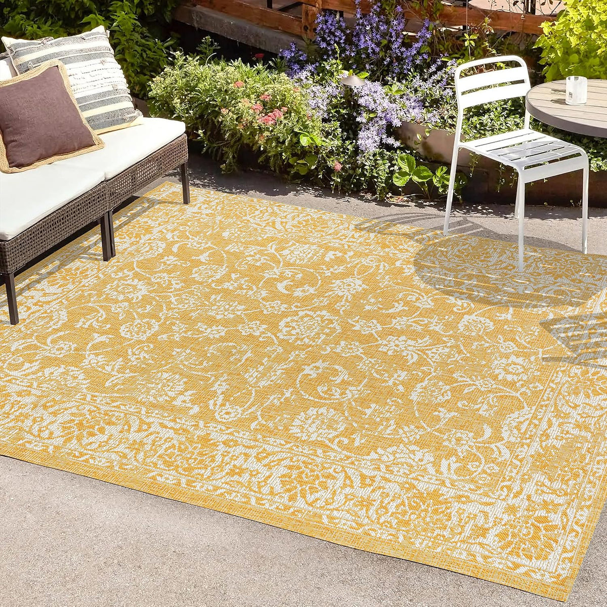 Weave Floral Indoor Outdoor Area Rug 4X6 Yellow/Cream, Tela Bohemian Textured for Backyard, Patio, Porch, Easy-Cleaning, High Traffic, Pet-Friendly, Non-Shedding (SMB100E-4)