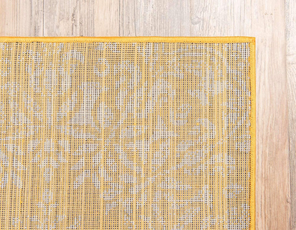 Sofia Collection Area Rug - Grand (5' 3" x 8' Rectangle, Yellow/ Ivory)