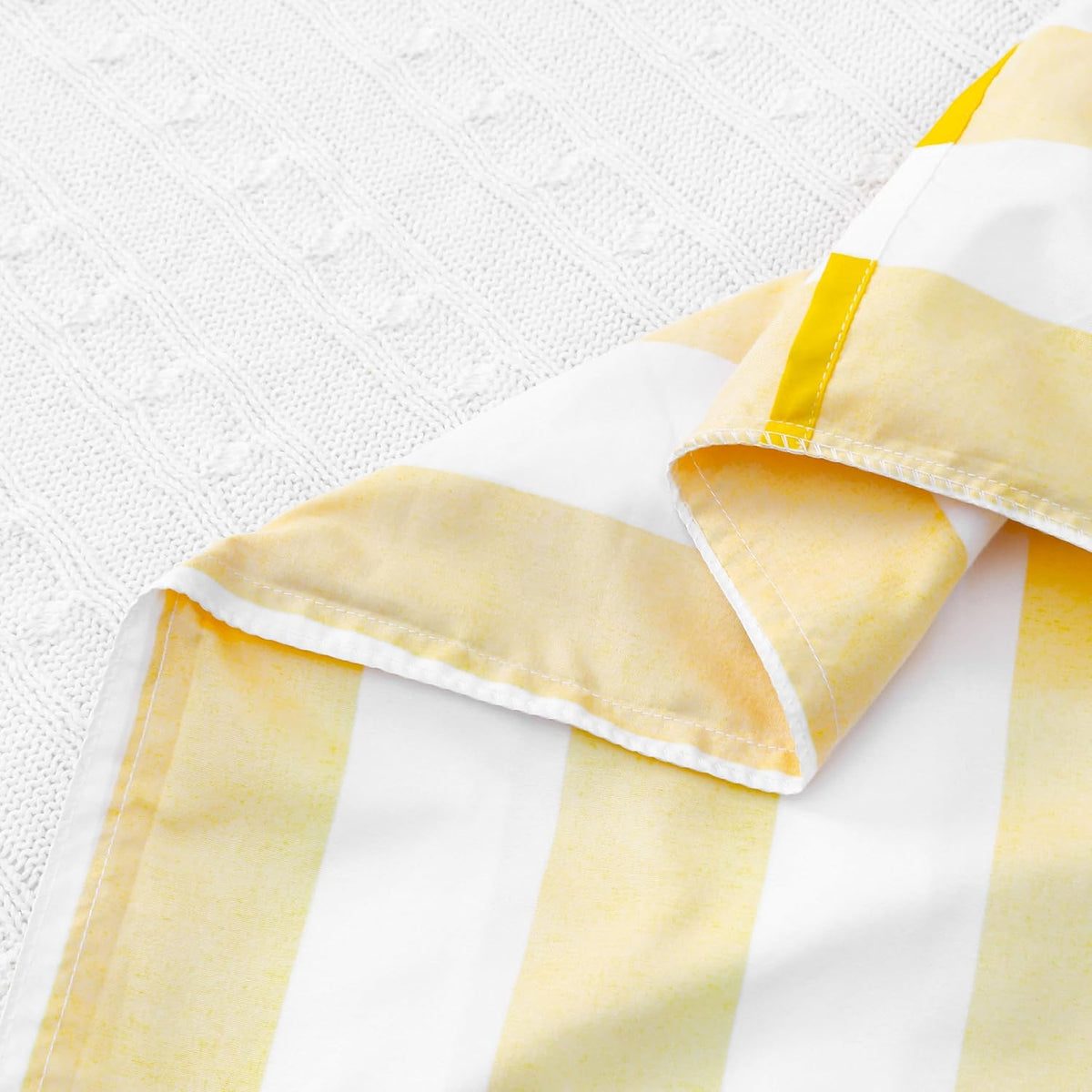 Queen Pillowcases Set of 4 – Yellow and White Striped 1800 Thread Count Brushed Microfiber Pillow Covers, Ultra Soft and Cozy with Envelope Closure, 20x30 Inches