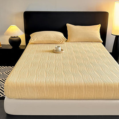 Velvet Fitted Sheet King Size - Soft Bed Sheet with Luxurious Water Wave Pattern, Elastic Deep Pocket Mattress Cover 15" for a Secure Fit, No Pillowcases, Light Yellow