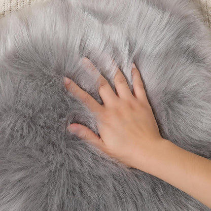 linmopm Faux Fur Sheepskin Rug, Grey, 2x3 ft